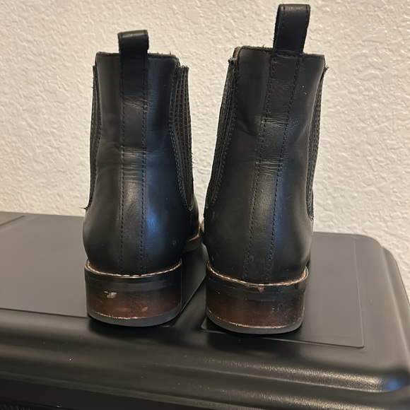 Thursday Everyday Black Chelsea Boots - Picture 4 of 13